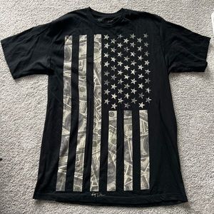 Ring Of Fire Black Money Flag Graphic Short Sleeve Shirt- L